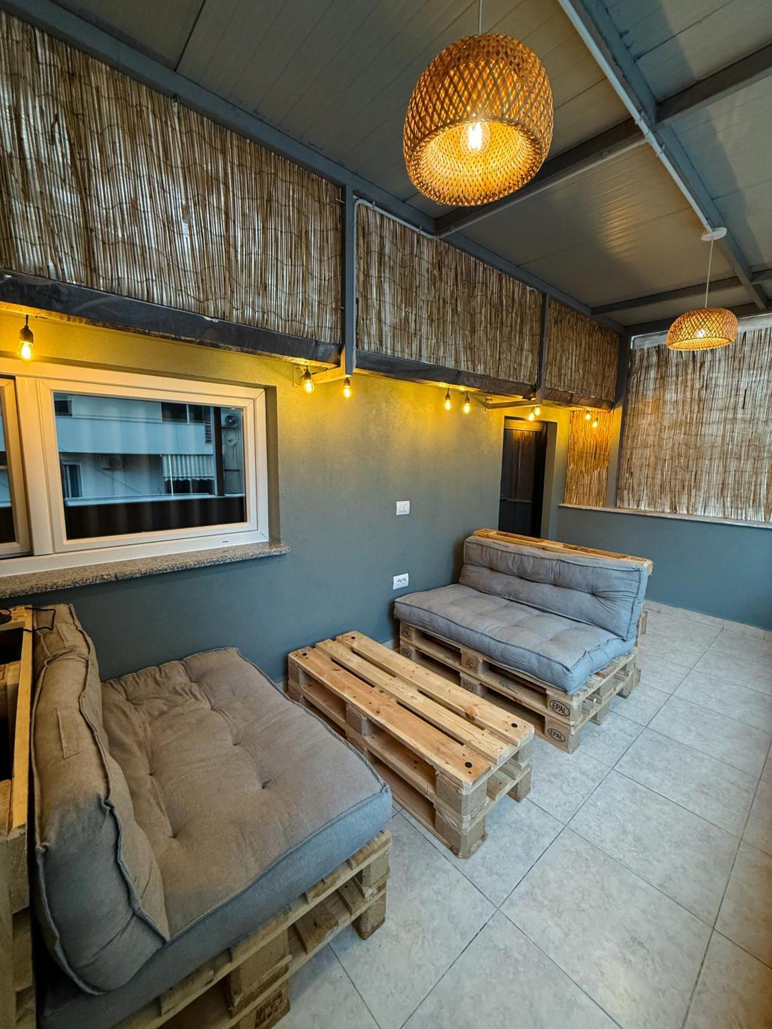 Days Free Parking Appartement Tirana